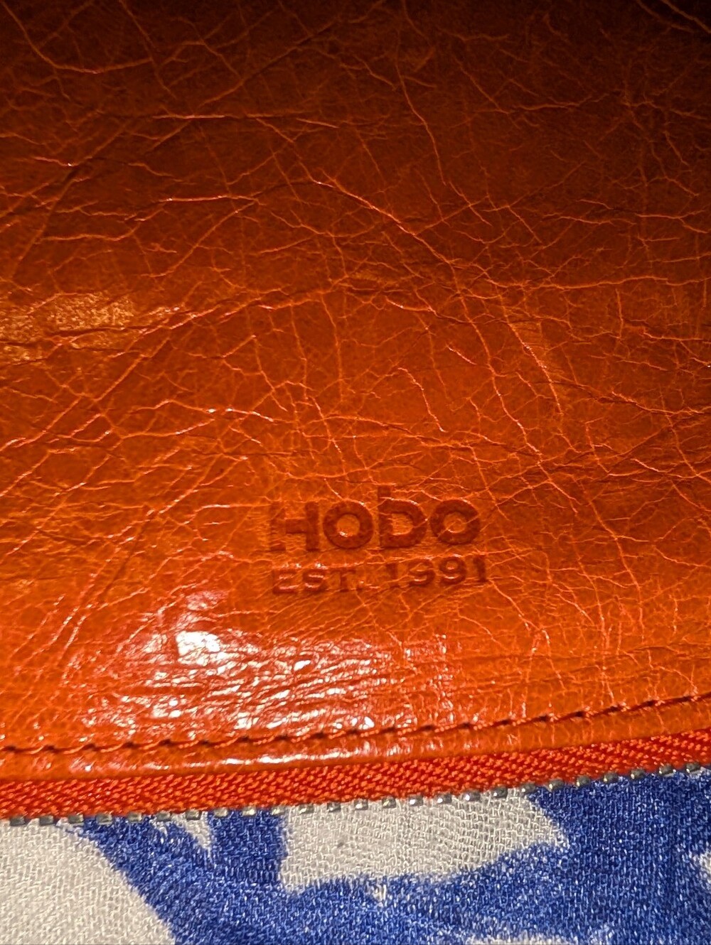 Hobo International Orange Leather Double Kiss Lock Bifold Wallet Clutch Purse - Picture 8 of 14
